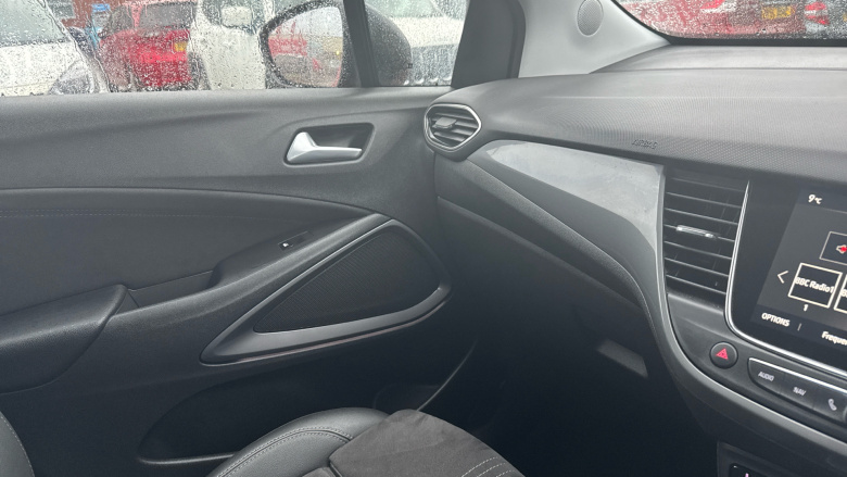 Vauxhall Crossland 1.5 Turbo D Ultimate 5dr Diesel Hatchback